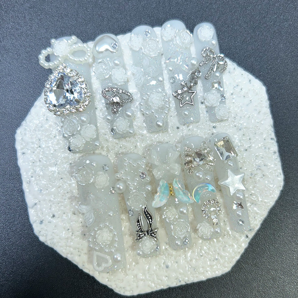 Nail Art Glitter - 10 Stück Niedliche Jirai Kei Weiße