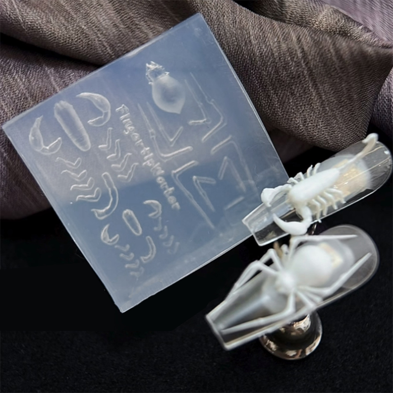 Nail Stamping Plate - 3D Spinnen- und Skorpion-Silikon-Nagelform DIY Dunkler