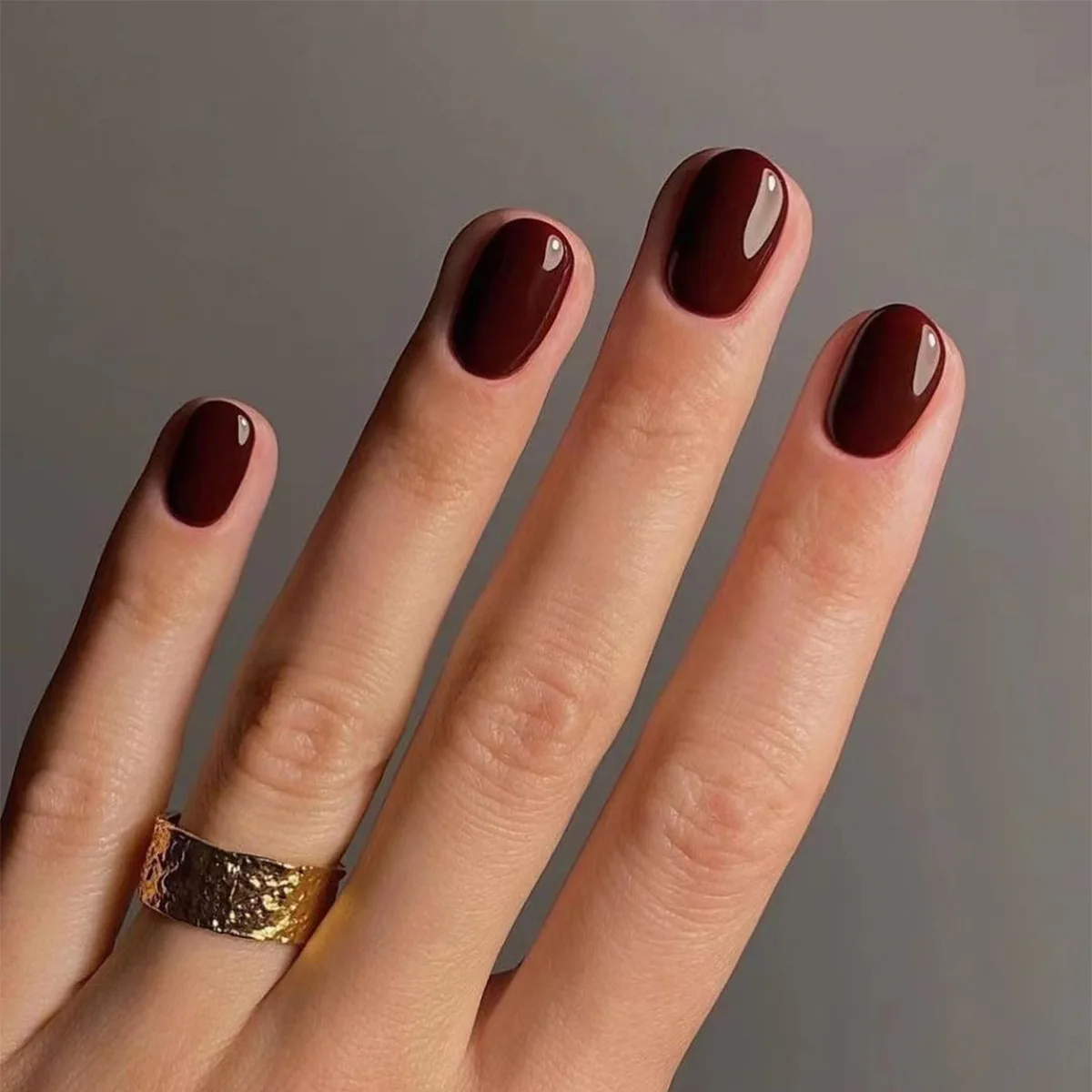 Nail Art Fake - 24 Stück einfarbige Nägel zum Aufdrücken,