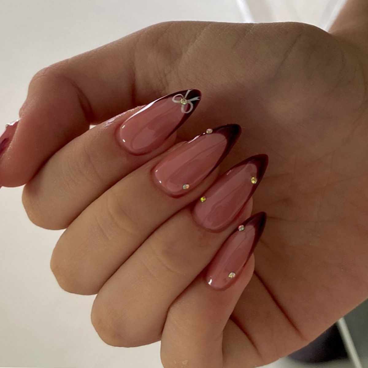 24 Stück Retro Weinrote Franzö – Nail Art Red Wine Bewertung und Preis