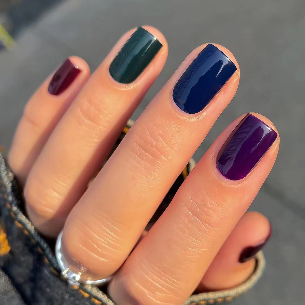 24 Stück Weinrote Vollabdeckun – Nail Art Red Wine Bewertung und Preis