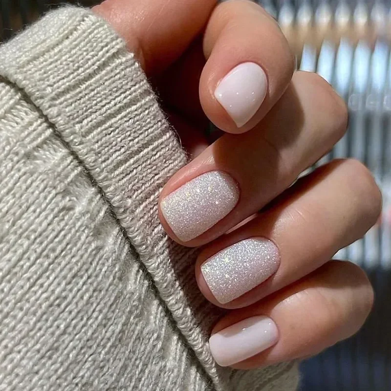24 Stück/Set Kurze Einfarbige  – Nail Art Red Wine Bewertung und Preis