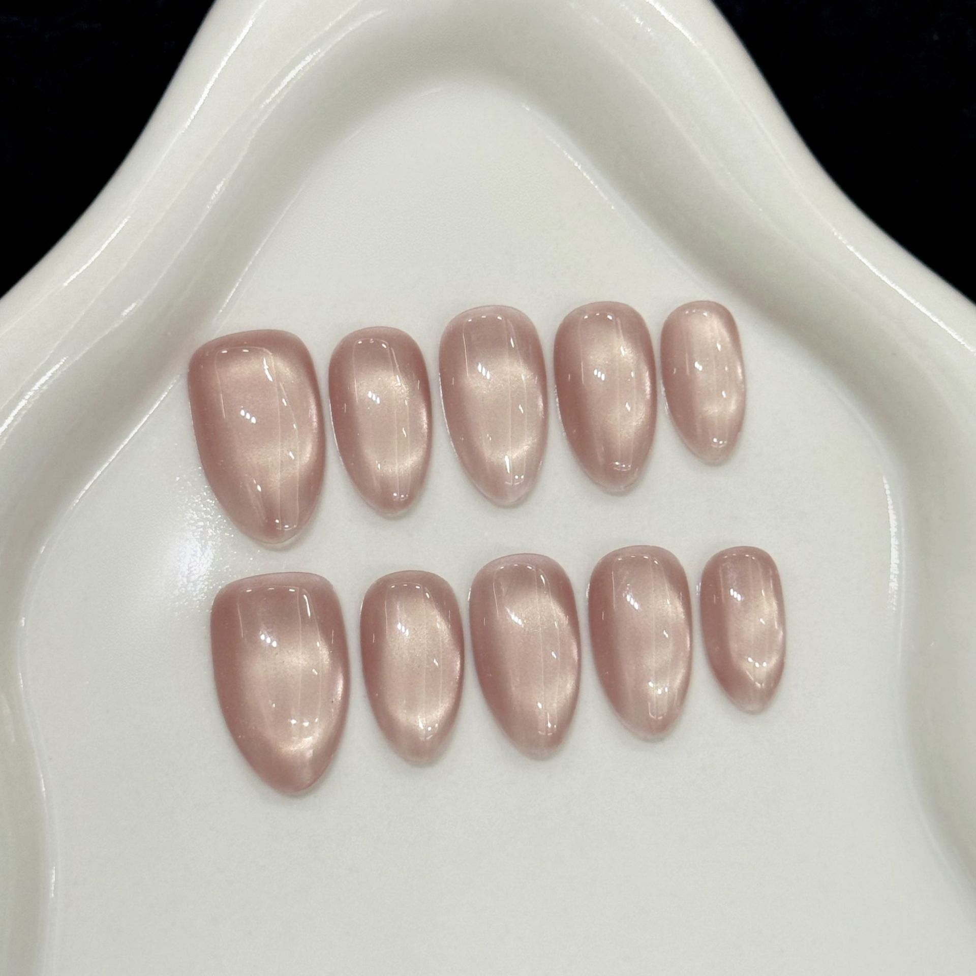 10 stücke Handgemachte Presse  – Nail Art Fake Bewertung und Preis