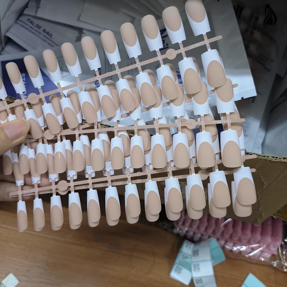120 Stück nackte französische  – Nail Art Wedding Bewertung und Preis